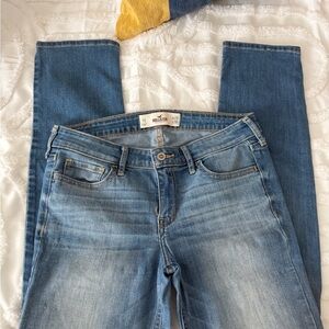 Hollister Women's Light Blue Skinny Jeans